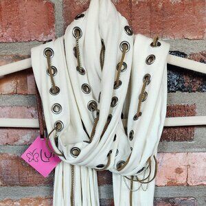 Lua Accessories / Fashion Scarf / Grommets, leather  Feathers / White OS New